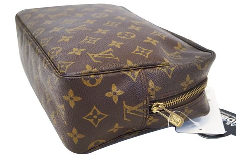 lv trousse 28|LOUIS VUITTON Monogram Trousse Toilette 28.